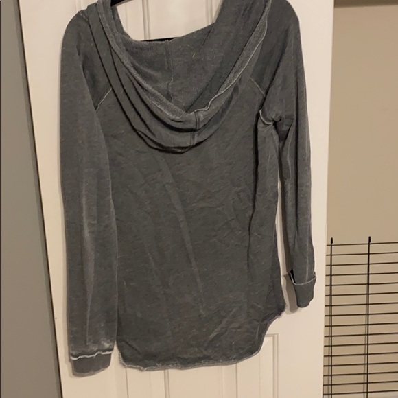 V Neck Hoodie Sweatshirt - Picture 4 of 4